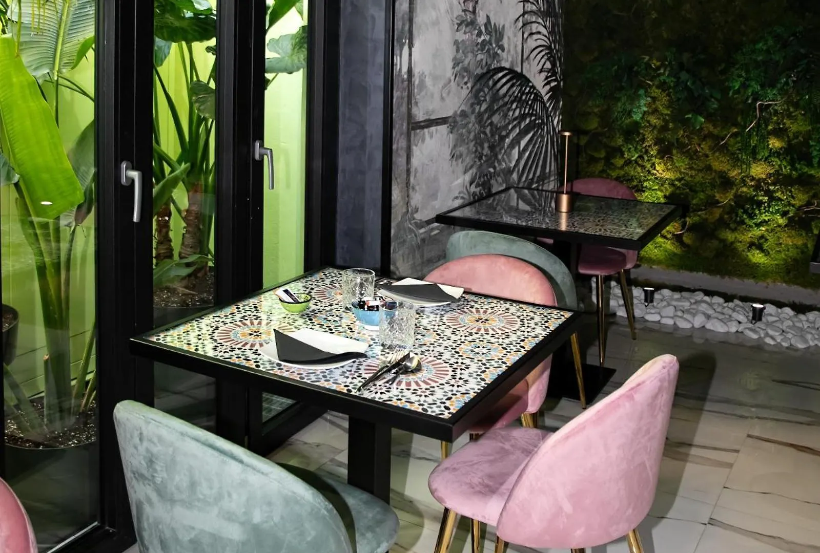 Hotel Caravita Рим 5*,