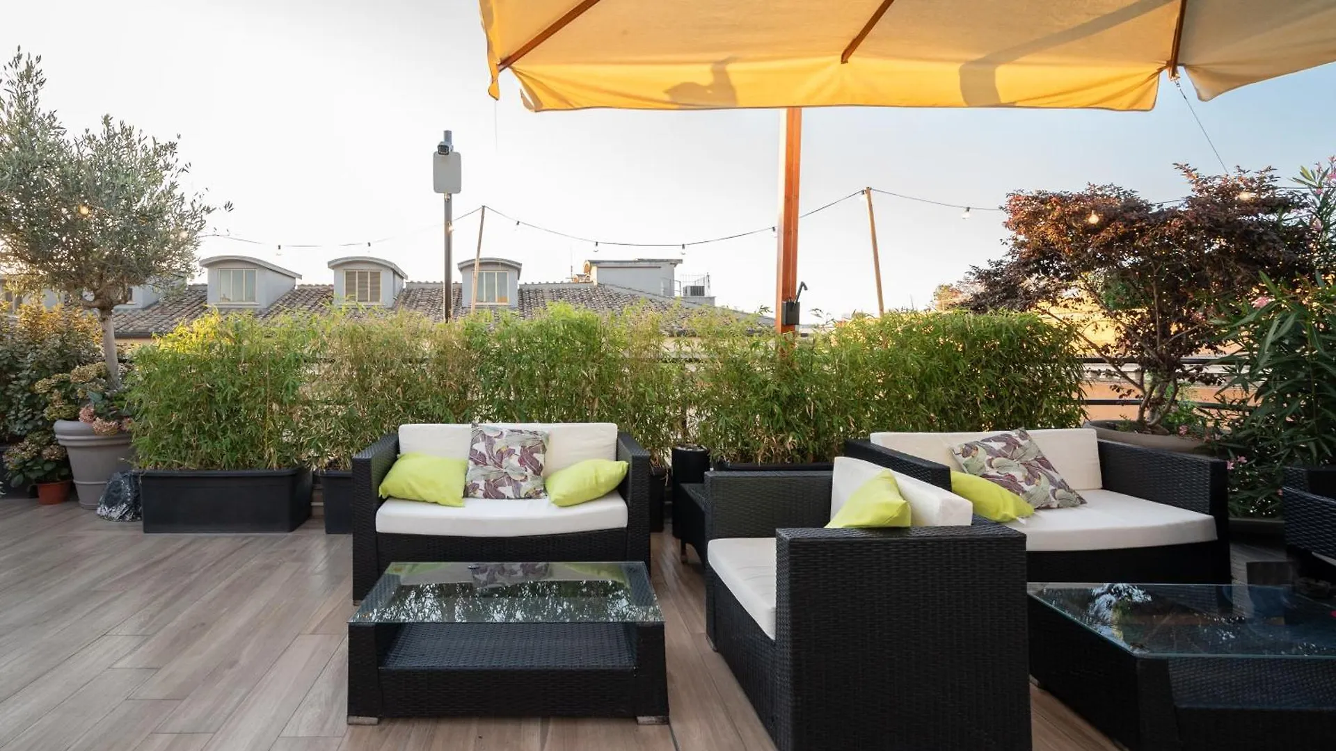 Hotel Caravita Рим Италия