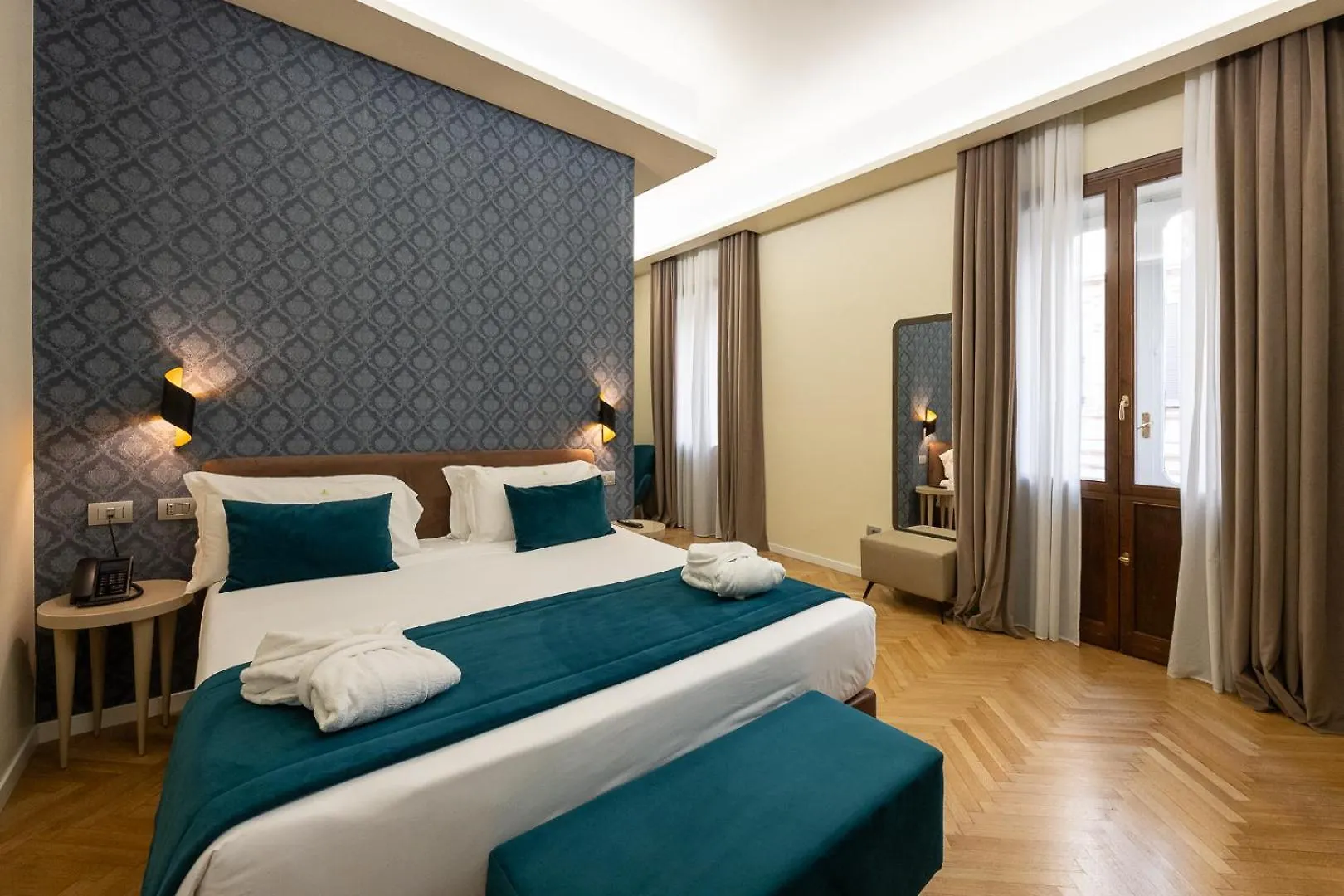 Hotel Caravita Rome